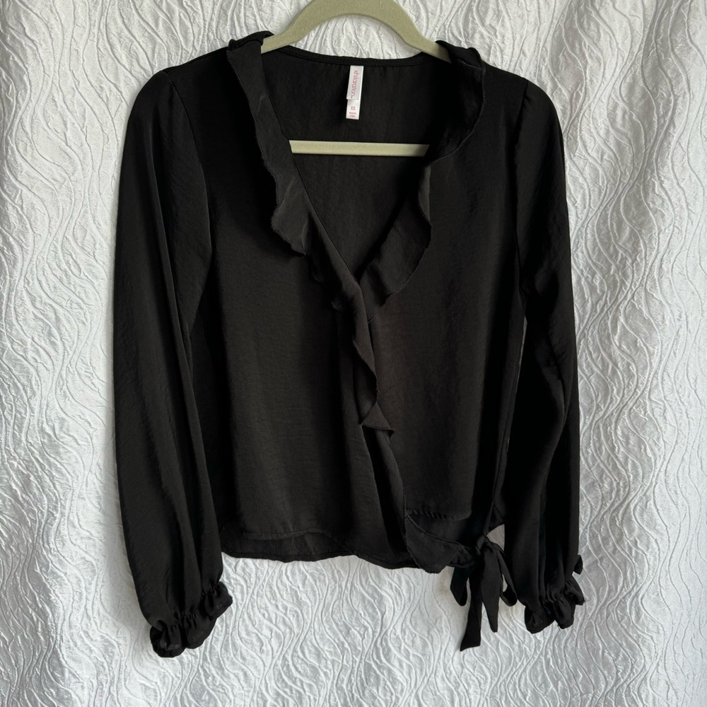 Xhilaration Black Ruffled Tie Front Blouse